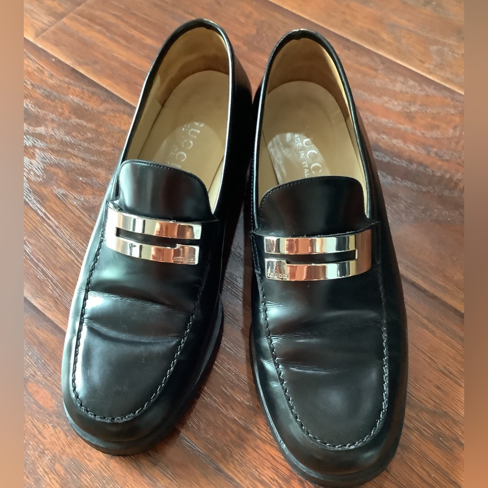 Authentic GUCCI leather loafers 🖤🤍🖤 - Picture 7 of 16